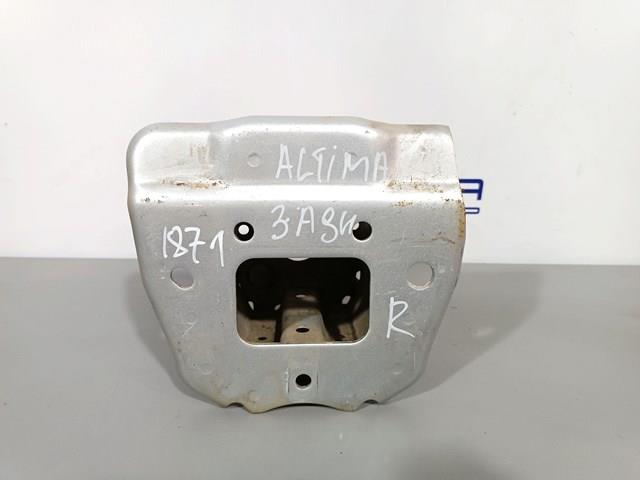 Кронштейн усилителя заднего бампера 852103TA0A NISSAN