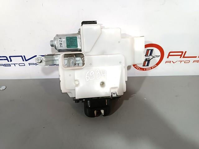 Замок крышки багажника 905001AA0B NISSAN