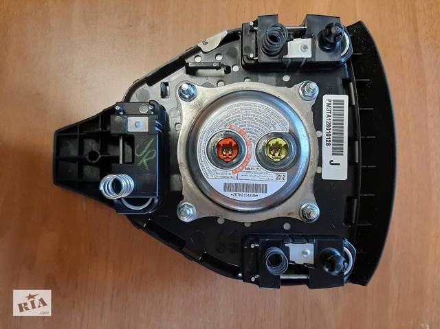 985104BA8A NISSAN Подушка безопасности водителя купить в Ужгород