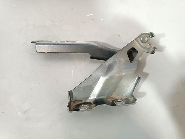 MAZDA D10E52420 Петля капота левая в наличии Ровно