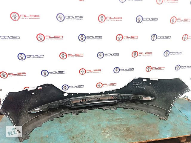 MAZDA KL2F50031 Передний бампер в наличии Ужгород