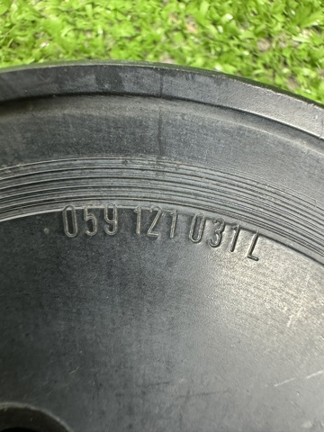 VAG 059121031L Шкив помпы в наличии Винница