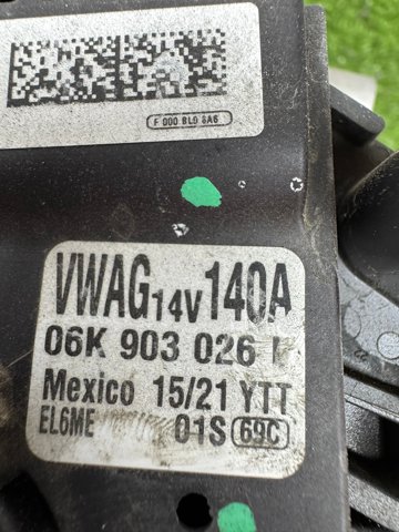 Генератор автомобиля 06K903026L VAG
