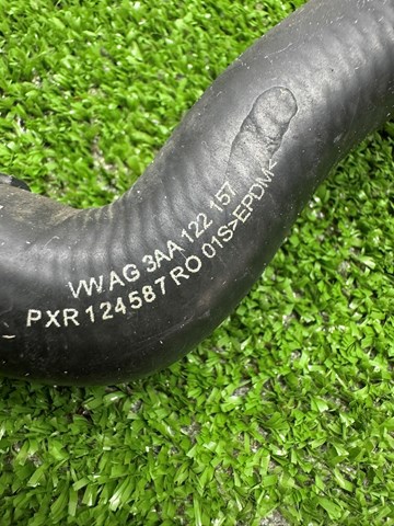 VAG 3AA122157 Патрубок радиатора в наличии Черновцы