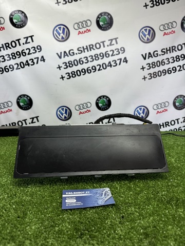 Подушка безопасности защиты коленей 3G1880841G VAG
