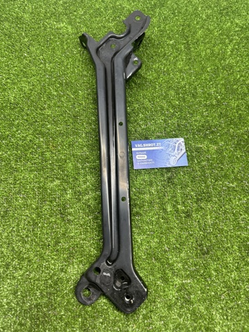 Кронштейн суппорта радиатора, верхний 3V0806929 VAG