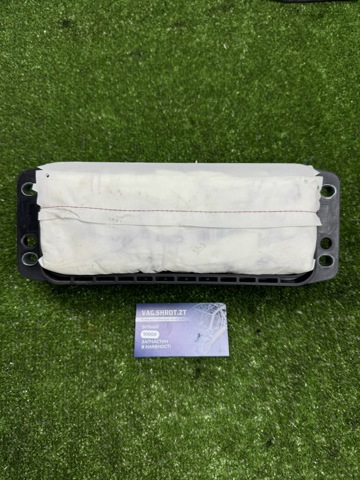 Подушка безопасности (AIRBAG) пассажирская 4G8880204A VAG