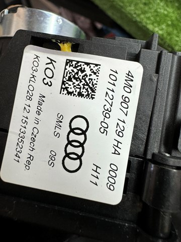 VAG 4M0907129HA Переключатель подрулевой, в сборе в наличии Полтава