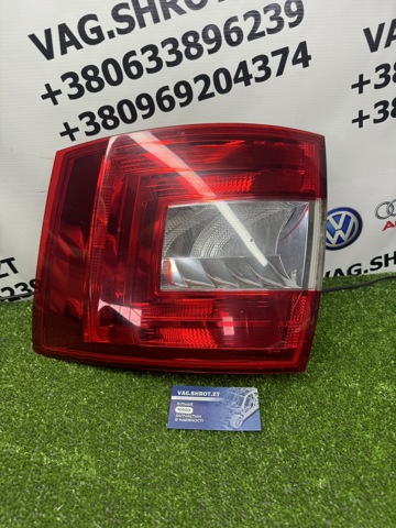 Фонарь задний правый 5E9945112 VAG