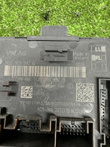 VAG 5Q0959592D в наличии Запорожье