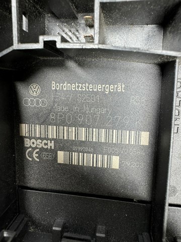 8P0907279K VAG купить в Украина