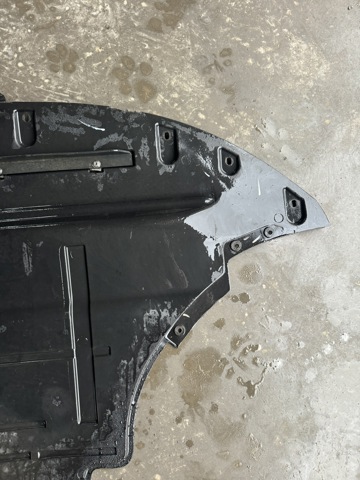 8R1863821D VAG Защита двигателя передняя