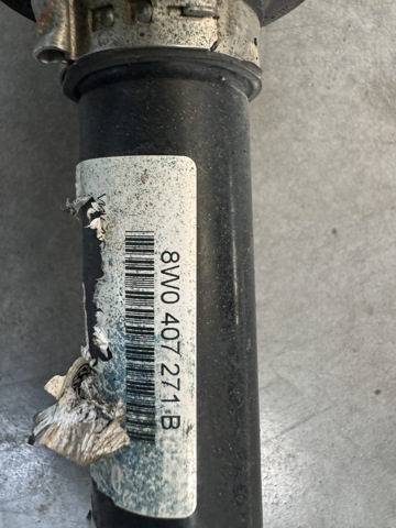 Ось передняя в сборе 8W0407271B VAG
