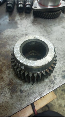 Звездочка привода коленвала двигателя 8200269231 RENAULT