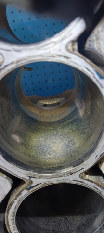 0130Z4 PEUGEOT Блок цилиндров двигателя купить в Ирпень