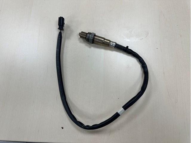 Лямбда зонд после катализатора 04L906262B VAG