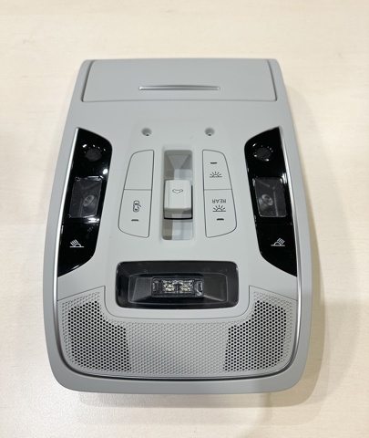 Плафон освещения кабины 4G0947135 VAG