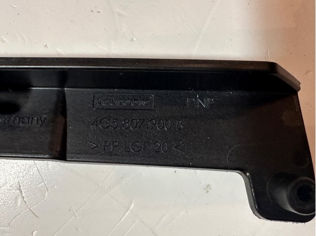 VAG 4G5807900B9B9 в наличии Житомир
