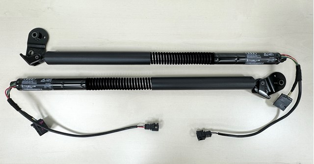 Амортизатор крышки багажника 4G8827852F VAG