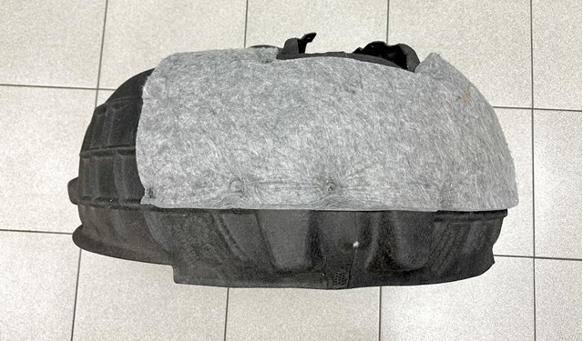 4KE810171A VAG Подкрылок крыла заднего левый купить в Днепр