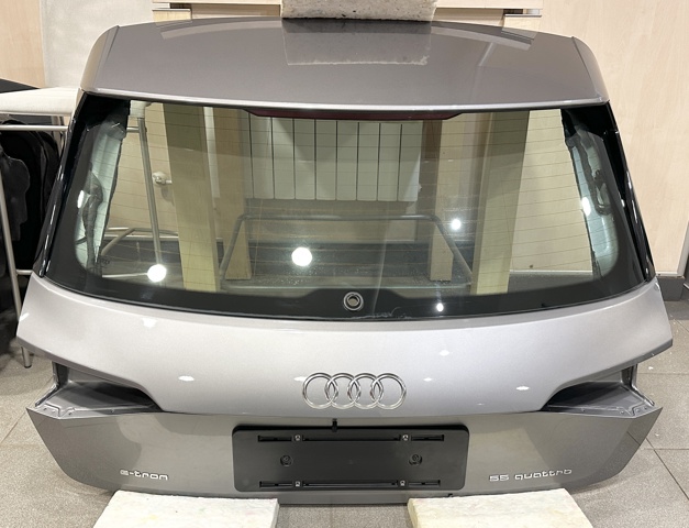Пятая дверь 4KE827025B VAG