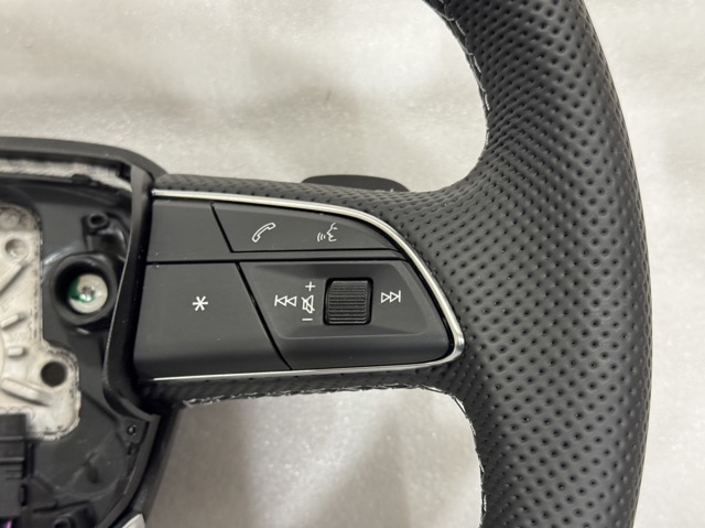 VAG 4M8419091ACQQT Руль в наличии Каменское