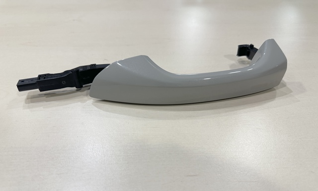 Наружная ручка водительской двери 4M8837205B VAG