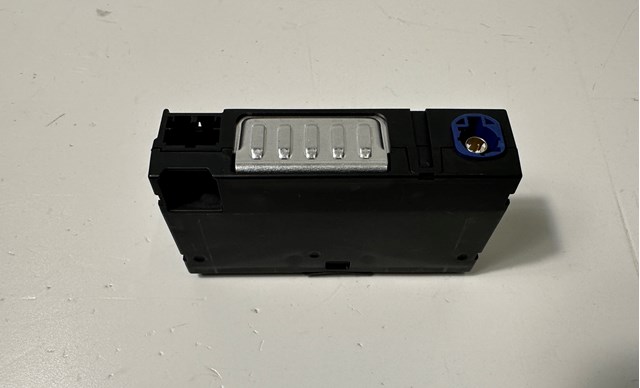 VAG 4N0035722 USB-разветвитель в наличии Житомир