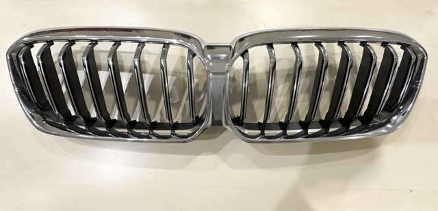 Решетка 51139464218 BMW