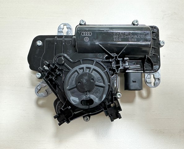 5TA827887C Актуатор замка багажника купить Ровно