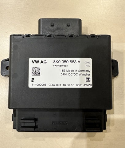 Стабилизатор напряжения 8K0959663A VAG