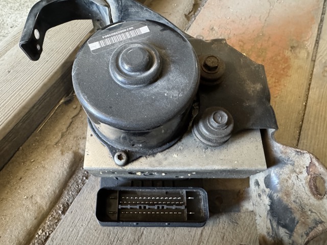 NISSAN 47660EC070 Блок АБС в наличии Винница