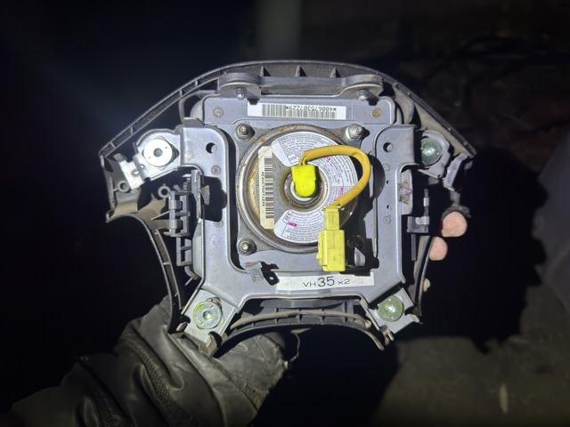 MITSUBISHI MN100478HA Подушка безопасности водителя в наличии Киев