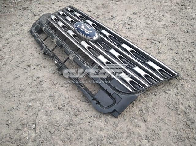 FB5Z8200AD FORD Решетка радиатора купить в Запорожье