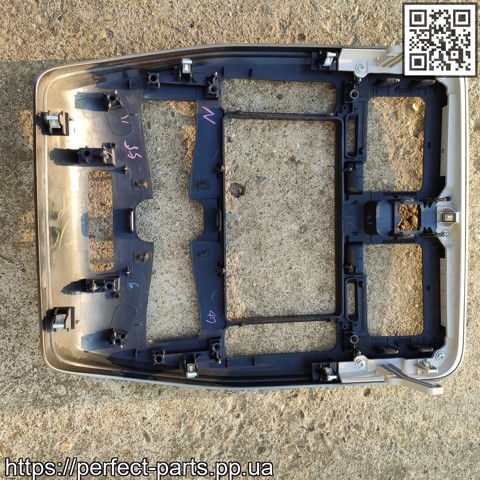 NISSAN 682603NA0A в наличии Украина