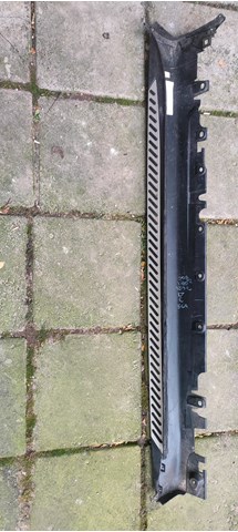 51177294380 BMW Накладка (молдинг) порога наружная правая купить в Николаев