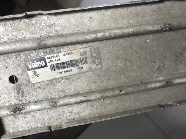 VAG 1J0145805 Интеркулер в наличии Украина