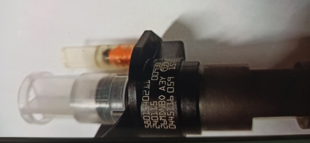 Форсунка впрыска топлива 0445116059 BOSCH