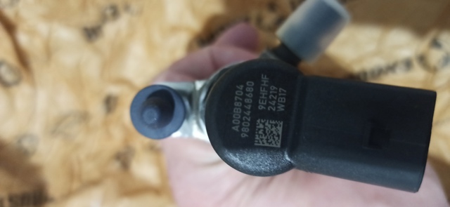 VOLVO 36001727 Форсунка впрыска топлива в наличии Житомир