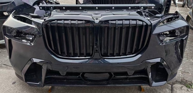 Жалюзи радиатора 51749853855 BMW
