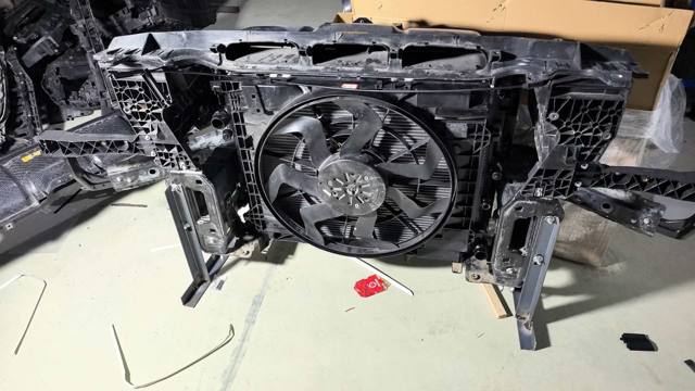 Радиатор основной A1675000300 MERCEDES