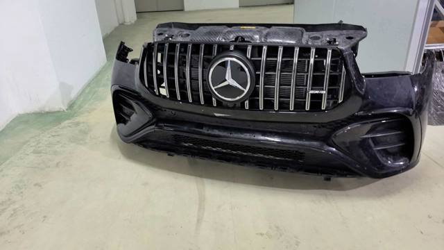 Эмблема на решетку радиатора A1678172000 MERCEDES
