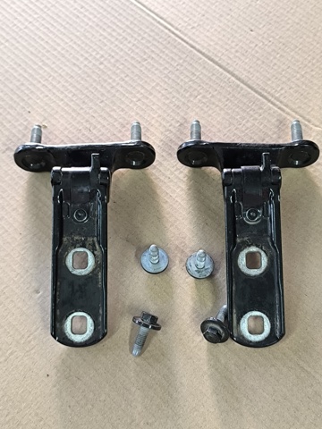 Петля двери задней (багажной 3/5-й) 41007417415 BMW