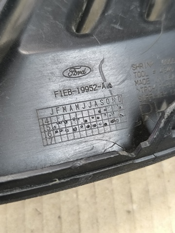 F1EB19952A Решетка бампера переднего правая купить Ровно