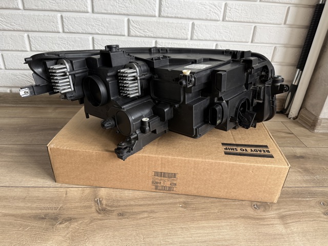VAG 5NB941113F Фара левая в наличии Тернополь