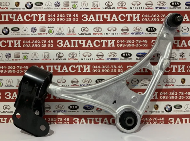 Рычаг передний нижний левый 51360TZ5Y10 HONDA