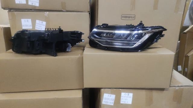 VAG 5NL941036A Фара правая в наличии Кривой Рог