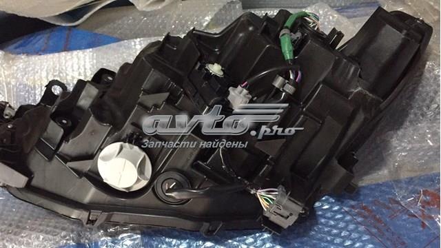 MAZDA GRF851031A Правая фара в наличии Винница