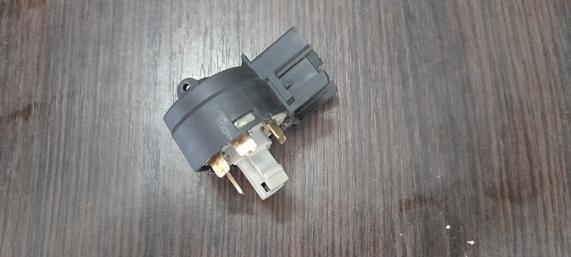 Замок зажигания, контактная группа 90505912 GM