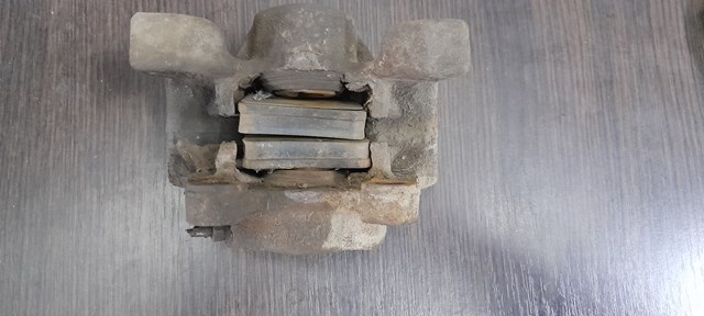 Задний правый суппорт 90540171 OPEL